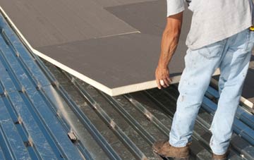benefits of insulating Dolwyddelan flat roofing
